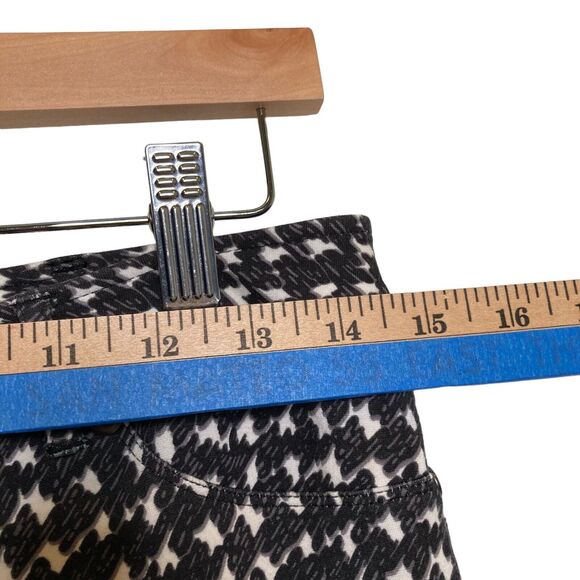 J. McLaughlin Becca Printed Pants Women’s Leggings Size 2 Black GEO Stretching - Picture 5 of 11